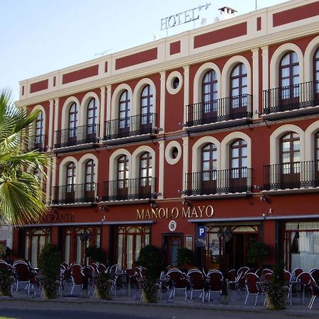 Hotel Manolo Mayo Los Palacios Y Villafranca Luaran gambar